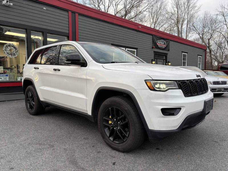 2018 Jeep Grand Cherokee Limited's photo