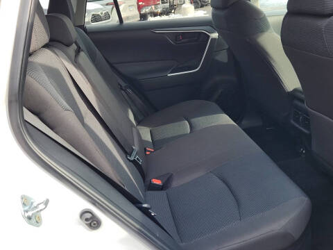 2025 Toyota RAV4 Hybrid LE