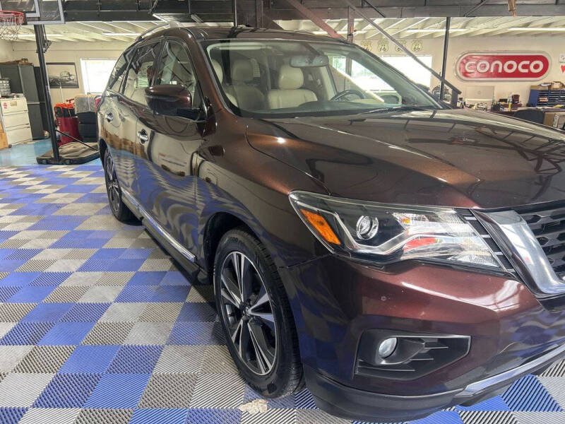 2020 Nissan Pathfinder Platinum