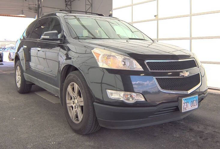 2011 Chevrolet Traverse for sale at Auto Empire in Chicago, IL