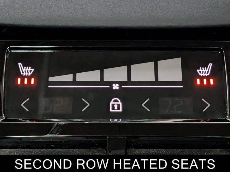 2025 Volvo XC90 B5 Plus Bright Theme 7P