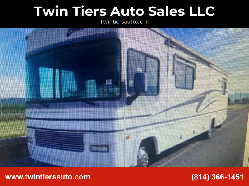2002 Ford Motorhome Chassis for sale at Twin Tiers Auto Sales LLC in Olean NY