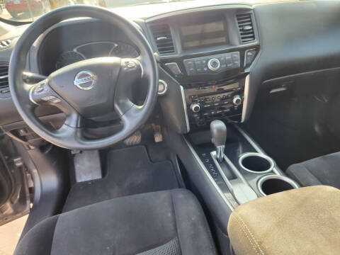 2015 Nissan Pathfinder S