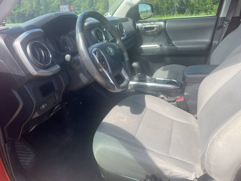 2017 Toyota Tacoma SR5 V6