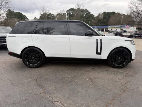 2023 Land Rover Range Rover P530 SE LWB