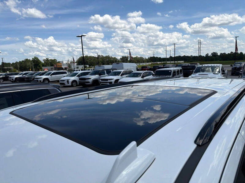 2023 GMC Yukon XL AT4