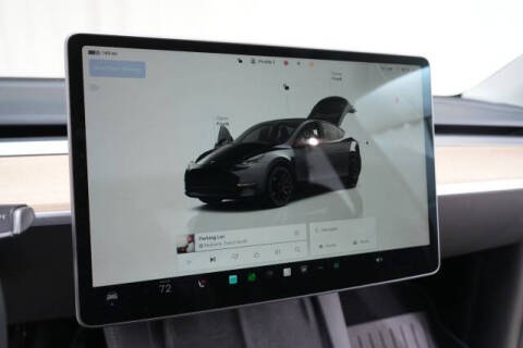 2024 Tesla Model Y Performance