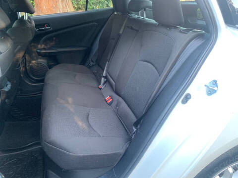 2020 Toyota Prius LE