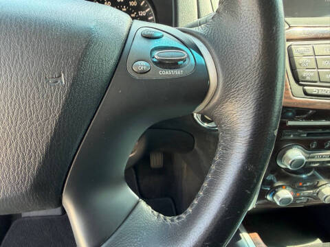 2015 Nissan Pathfinder