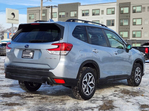 2022 Subaru Forester Premium