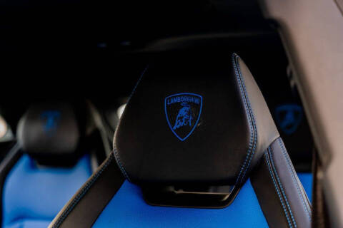 2020 Lamborghini Urus