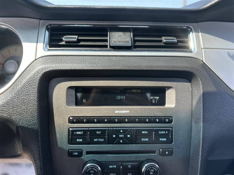 2011 Ford Mustang V6