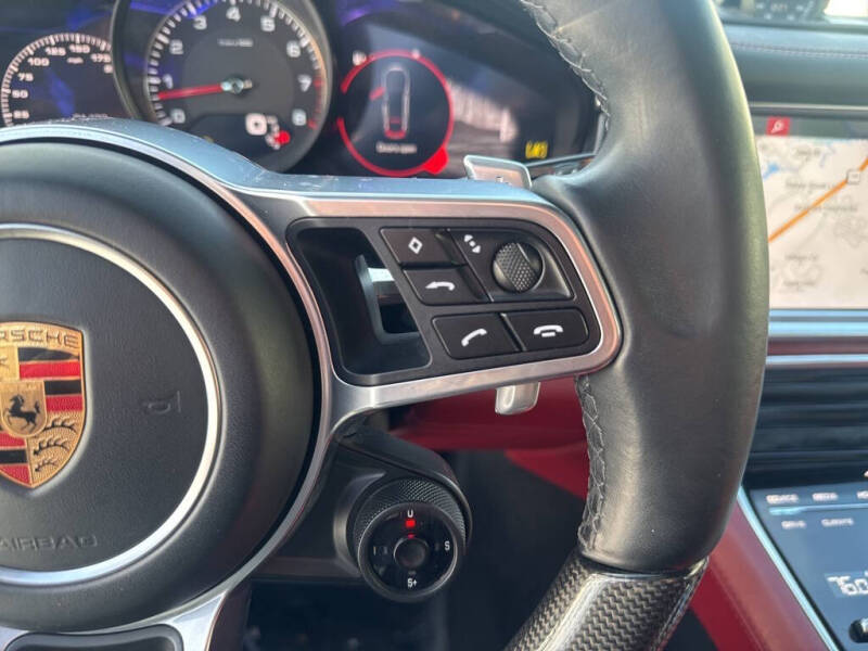 2017 Porsche Panamera 4S