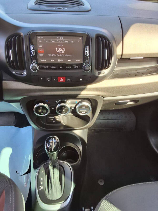 2014 FIAT 500L Trekking photo 7