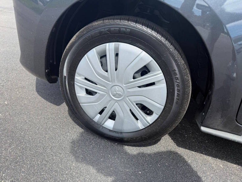 2024 Mitsubishi Mirage ES