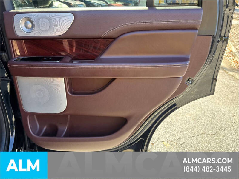 2021 Lincoln Navigator Black Label