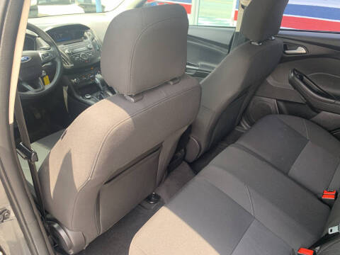 2017 Ford Focus SE