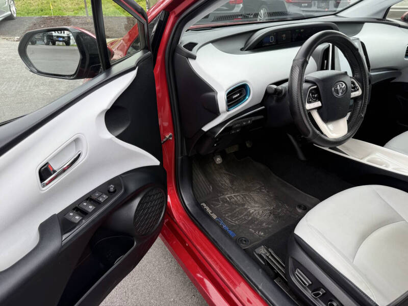 2017 Toyota Prius Prime Advanced