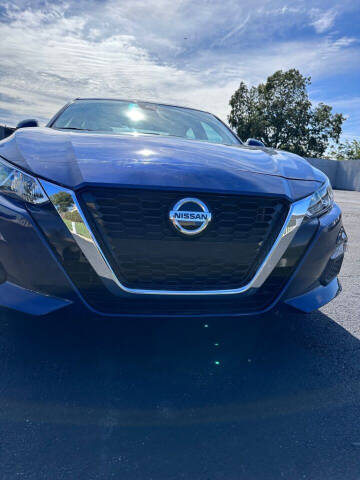 2021 Nissan Altima for sale at Texas Giants Automotive in Mansfield TX