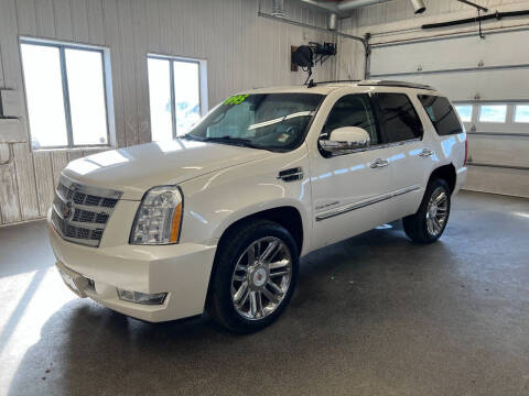 2013 Cadillac Escalade for sale at Sand's Auto Sales in Cambridge MN