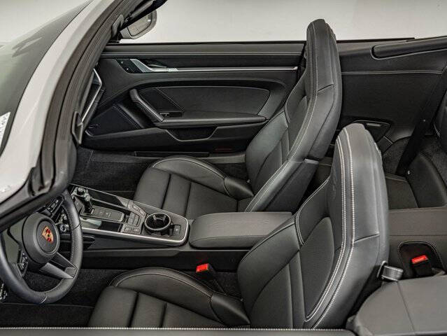 2024 Porsche 911 Carrera S