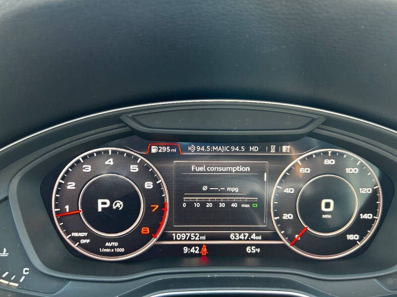 2018 Audi Q5 2.0T quattro Premium Plus