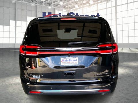 2026 Chrysler Pacifica Limited