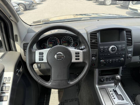 2012 Nissan Pathfinder S