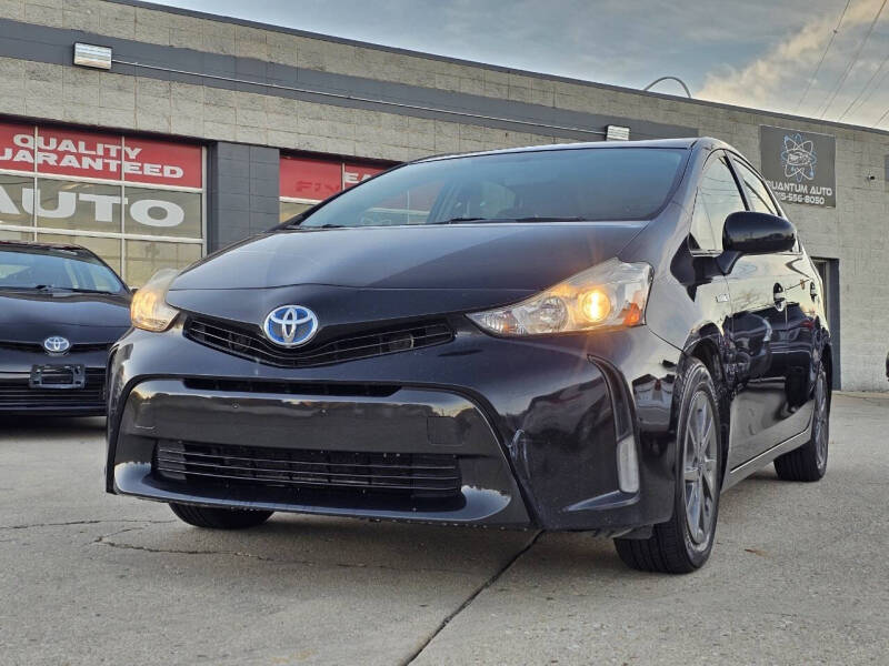 2017 Toyota Prius v Three