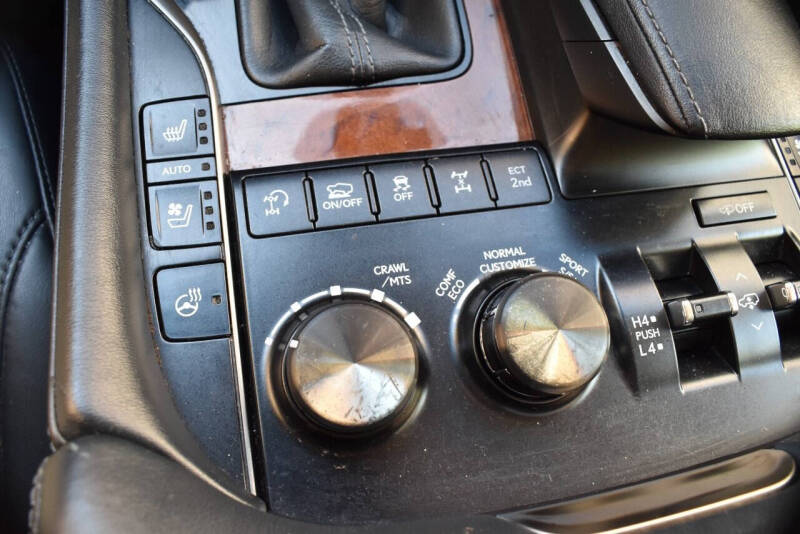 2018 Lexus LX 570