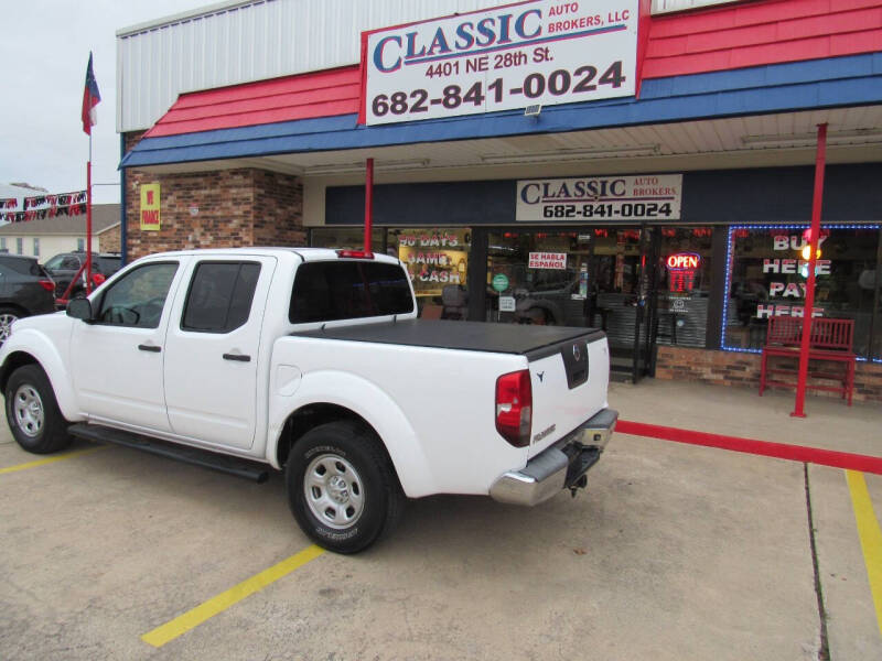 2012 Nissan Frontier S photo 14