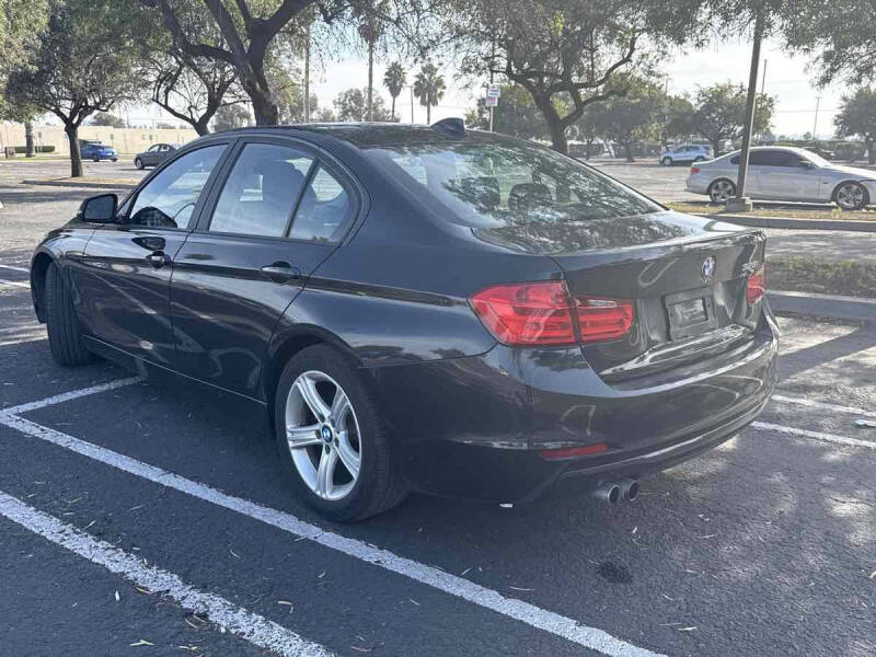 2013 BMW 3 Series 328i