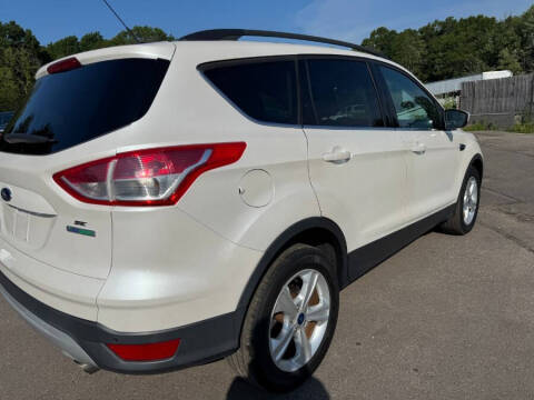 2016 Ford Escape SE