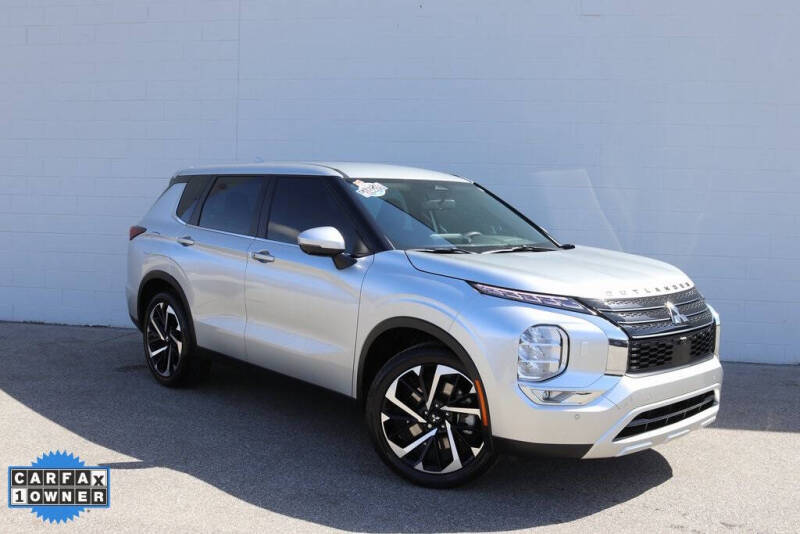 2022 Mitsubishi Outlander SE