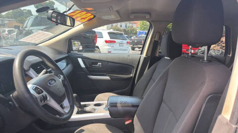 2012 Ford Edge SE