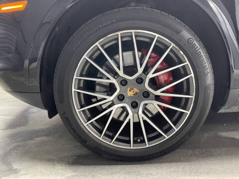 2021 Porsche Cayenne Coupe