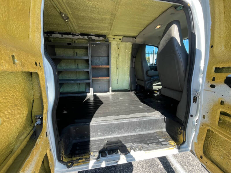 2021 Chevrolet Express 2500