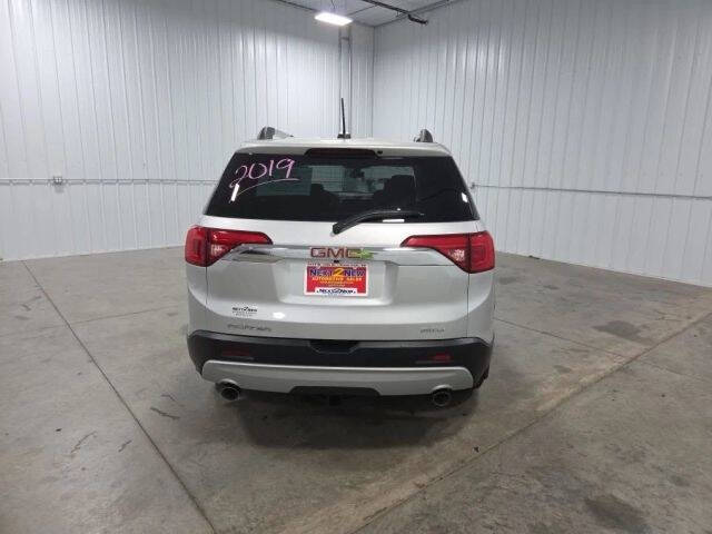 2019 GMC Acadia SLE-2