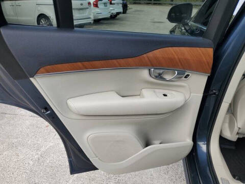 2022 Volvo XC90 Recharge T8 Inscription Expression 7P