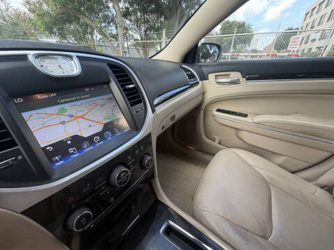 2013 Chrysler 300