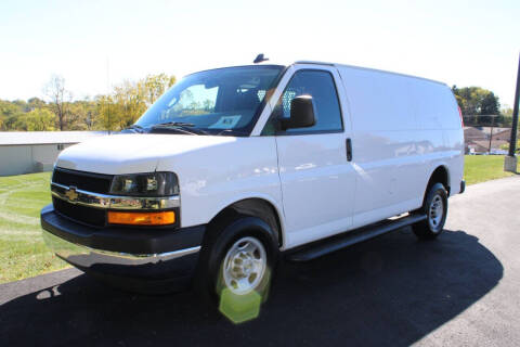 2023 Chevrolet Express 2500