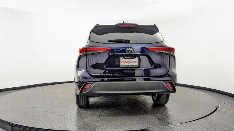 2023 Toyota Highlander L