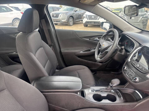 2023 Chevrolet Malibu LT