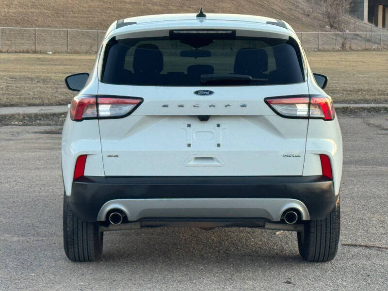 2021 Ford Escape SE