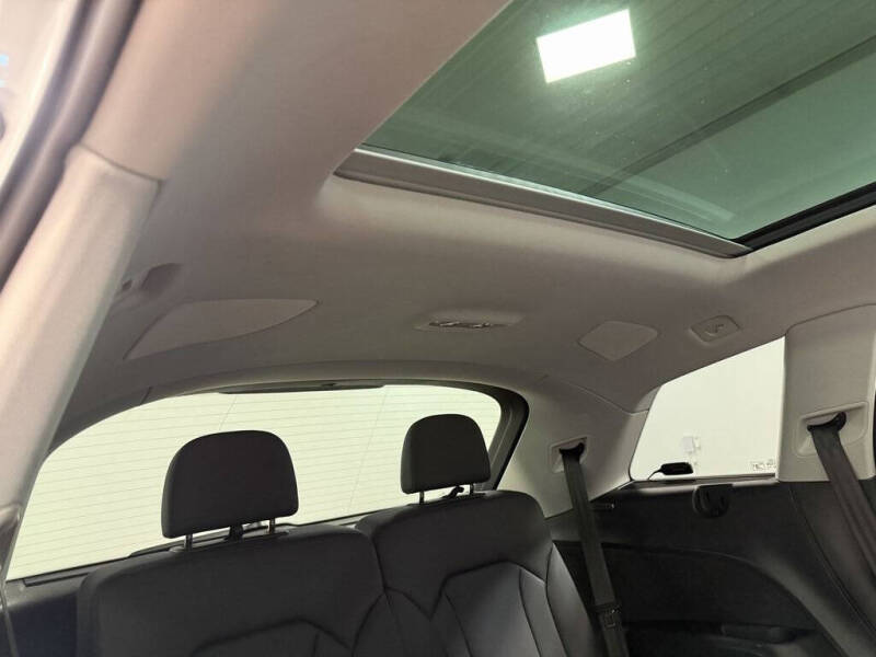 2023 Audi Q7 quattro Premium Plus 45 TFSI