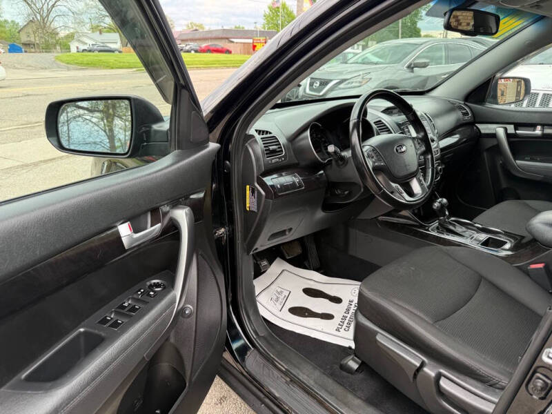 2014 Kia Sorento LX