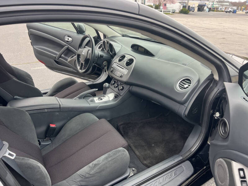 2009 Mitsubishi Eclipse GS