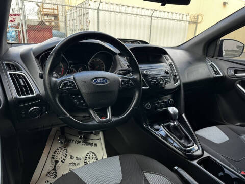 2018 Ford Focus ST