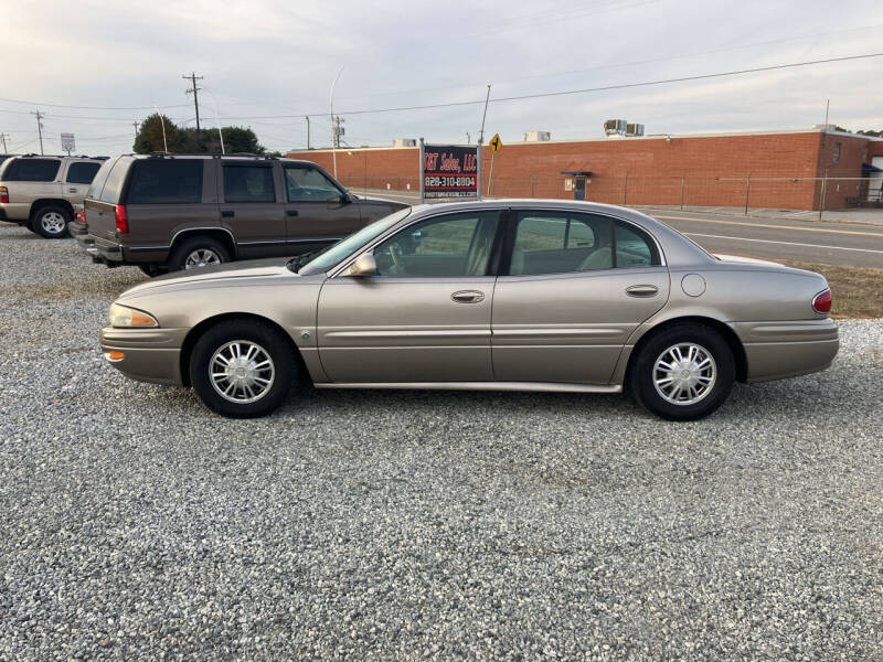 2003 Buick LeSabre for sale at T & T Sales, LLC in Taylorsville NC