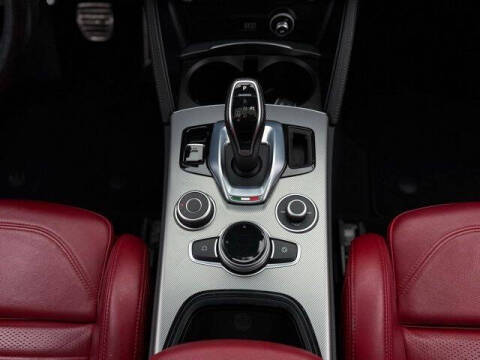 2024 Alfa Romeo Stelvio Veloce